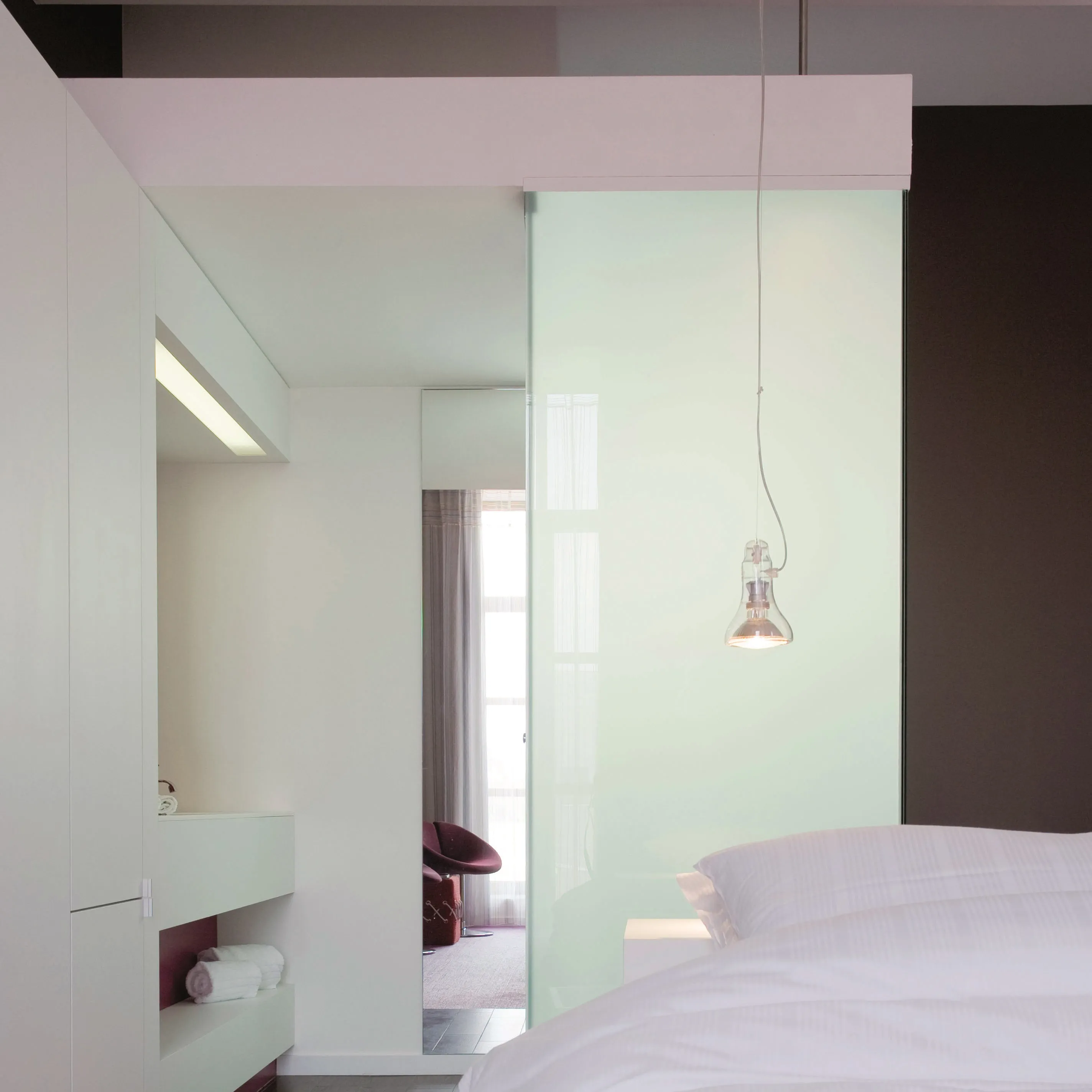Atlas Suspension Light