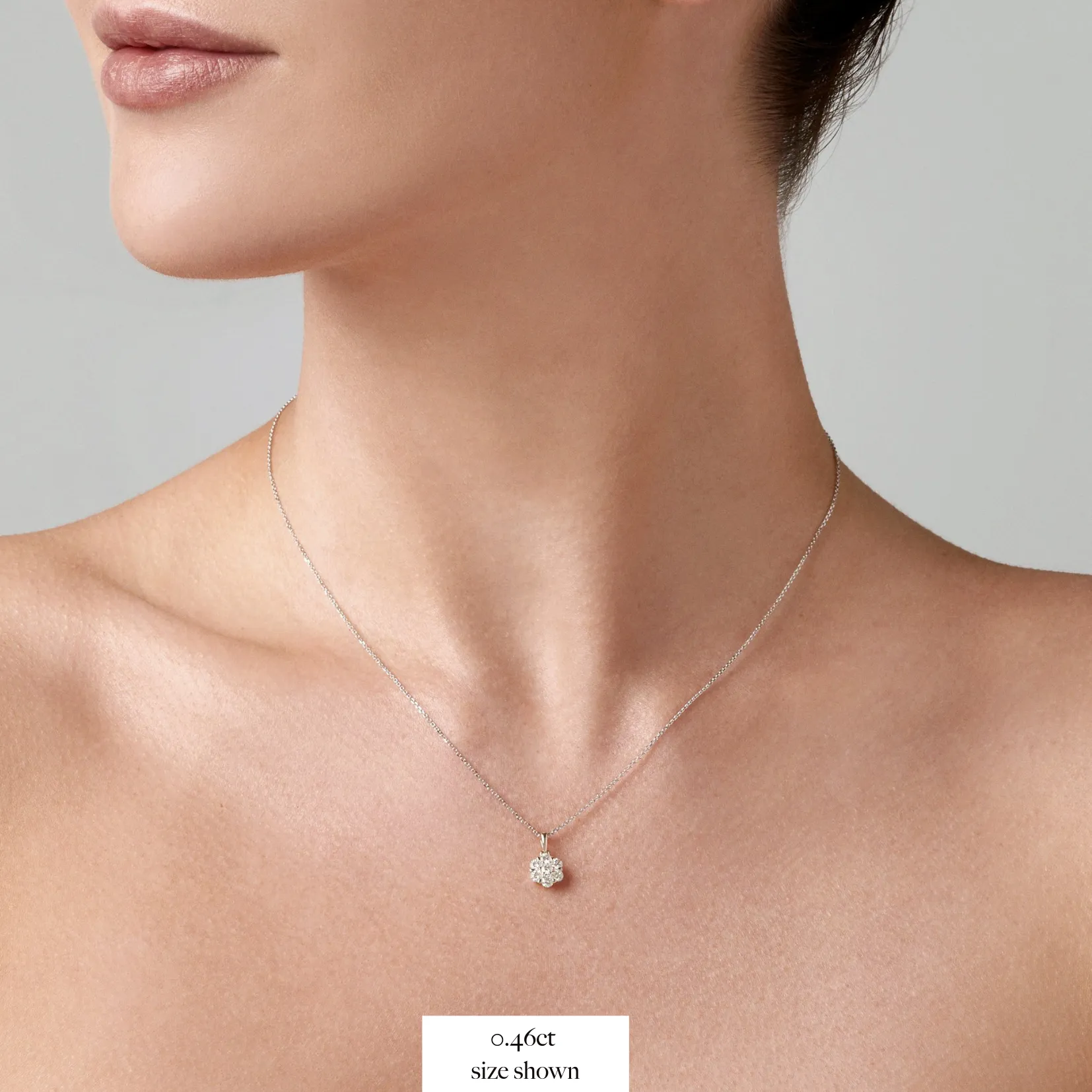 Daisy Diamond Pendant | White Gold