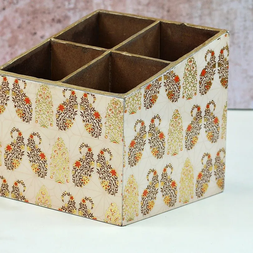 Exquisite Multicolor Organizer (4 Divisions)