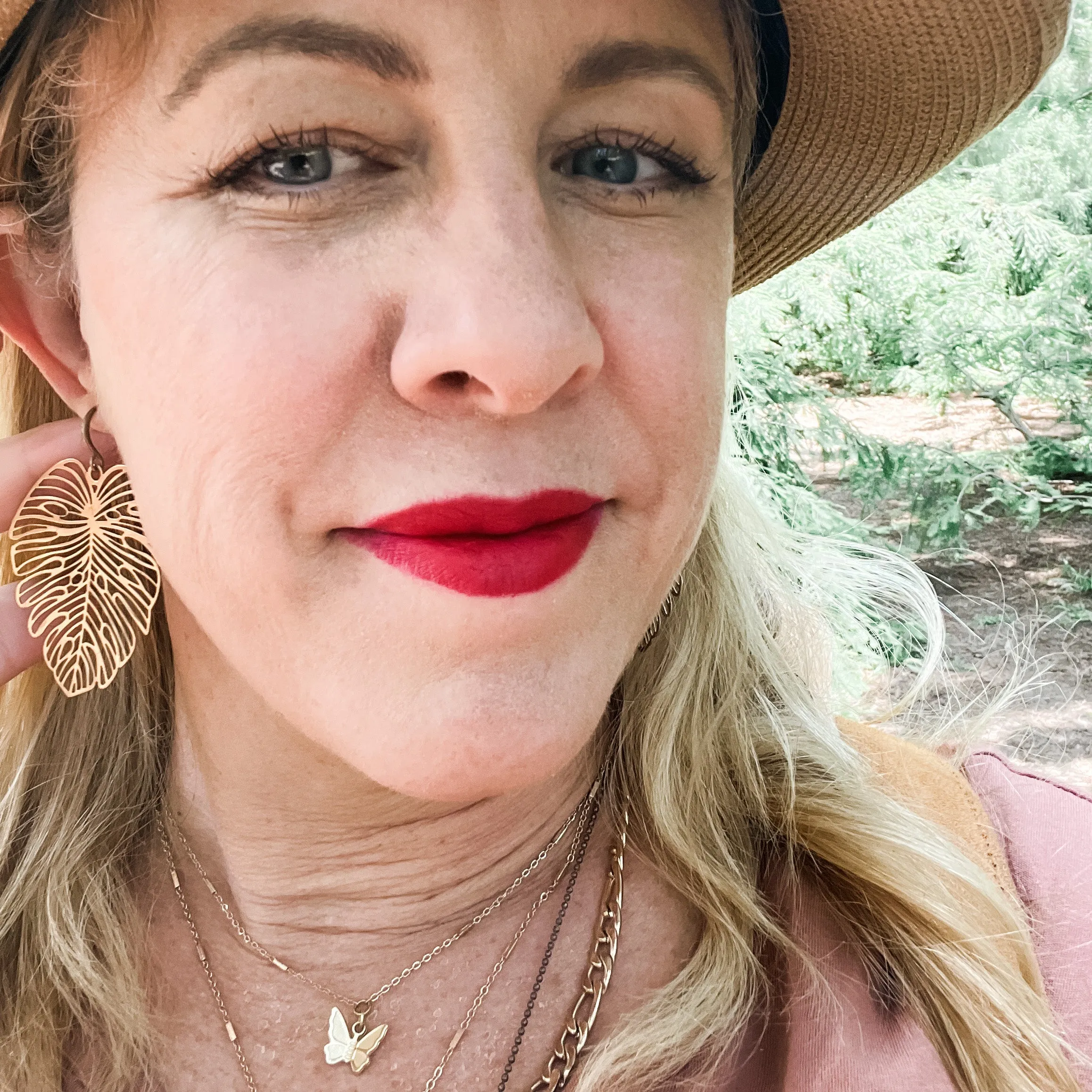 Kimi: Tiny Butterfly Necklace