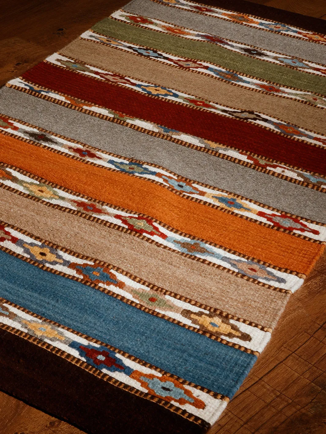 Luka Western Rug