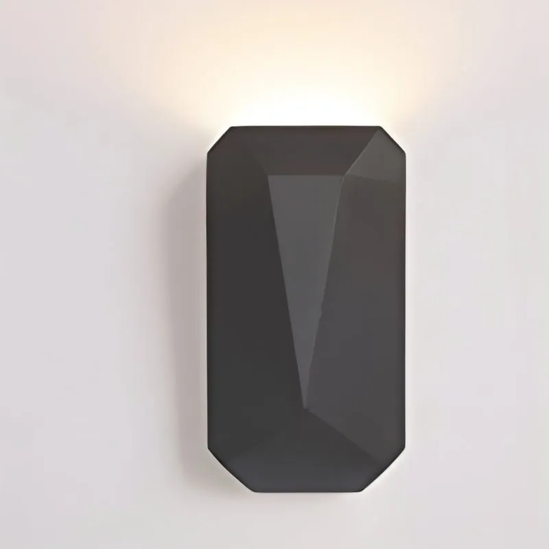 Luman Wall Lamp