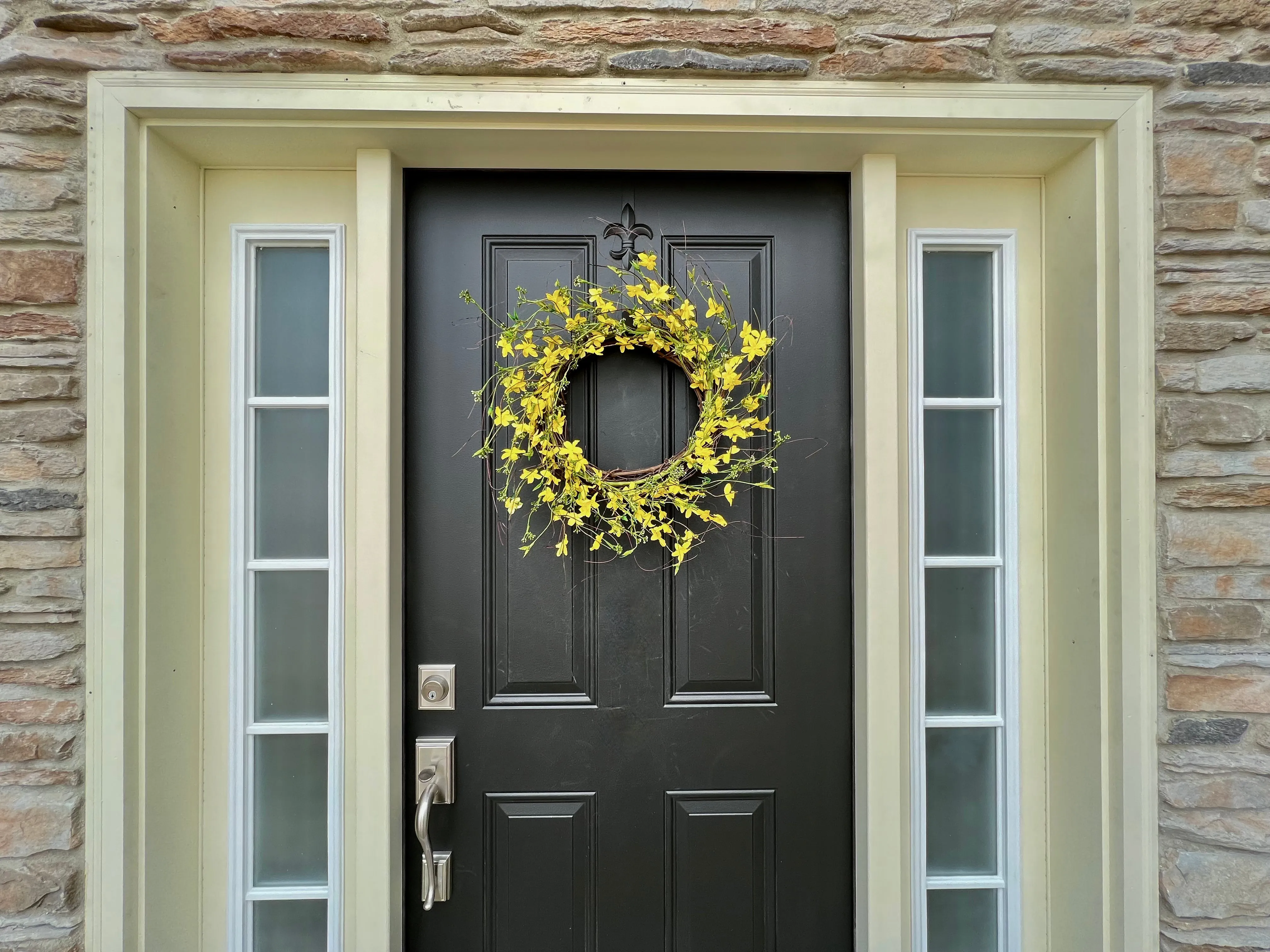 Modern Minimalist Forsythia Wreath