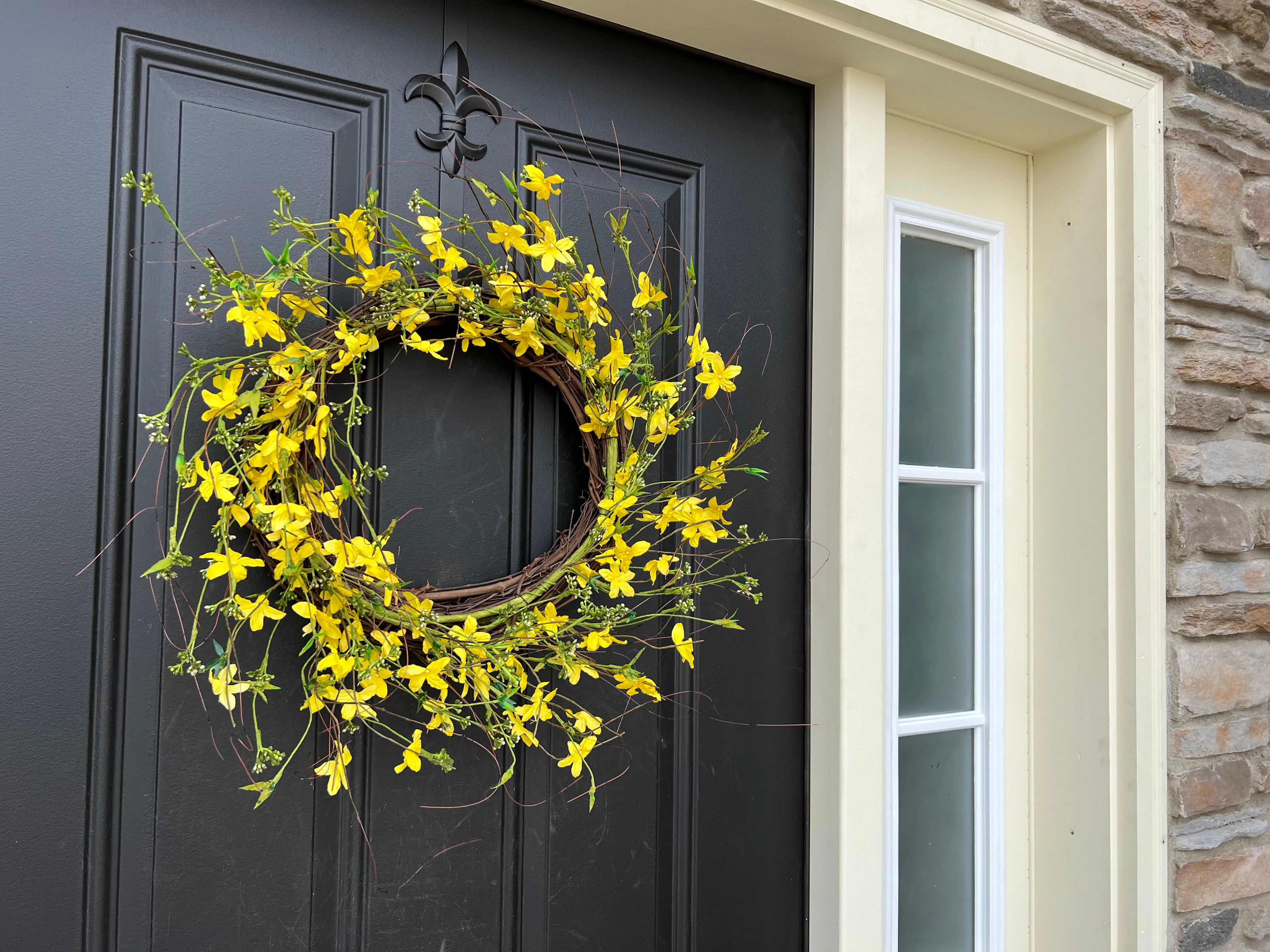 Modern Minimalist Forsythia Wreath