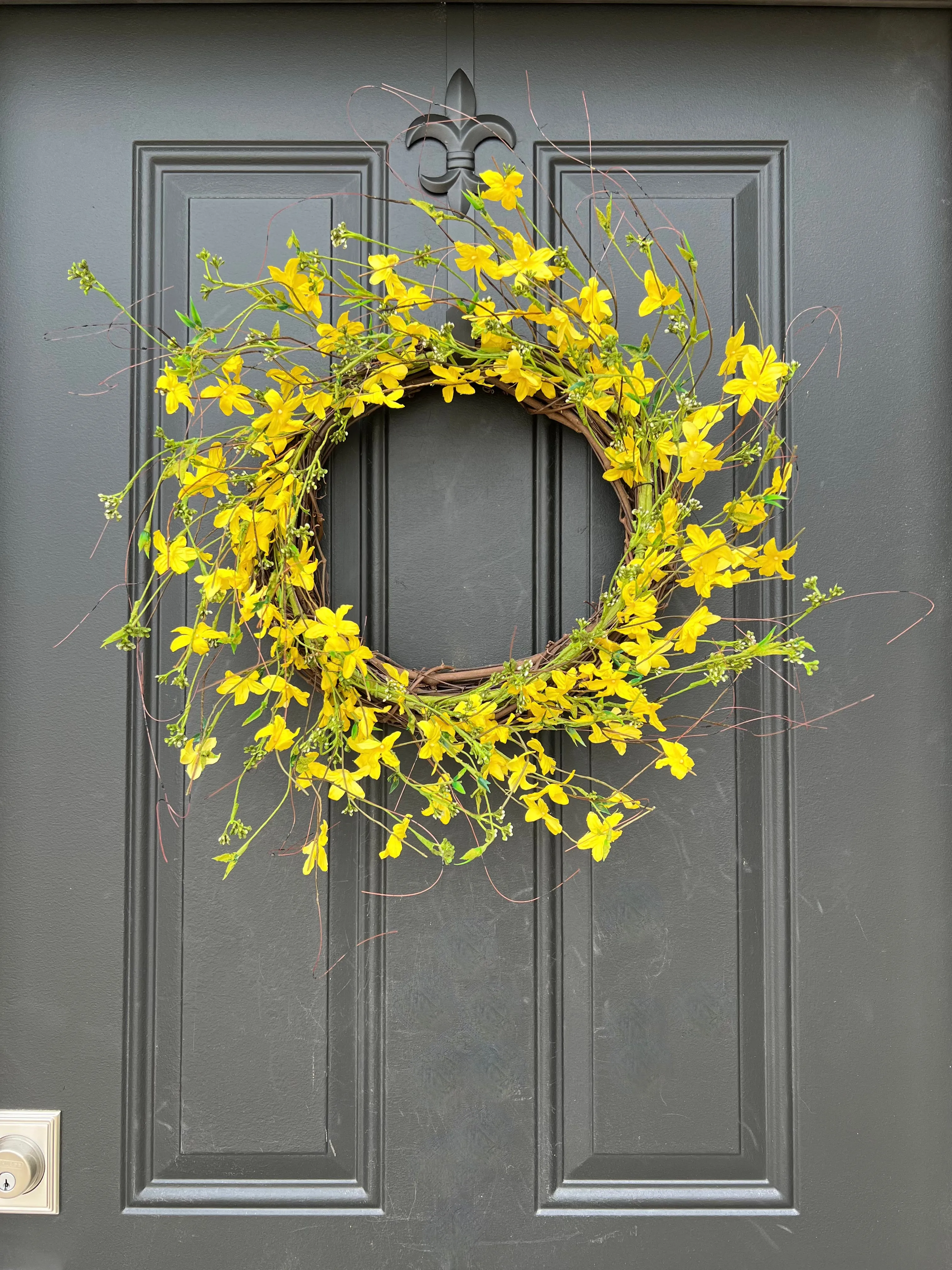 Modern Minimalist Forsythia Wreath