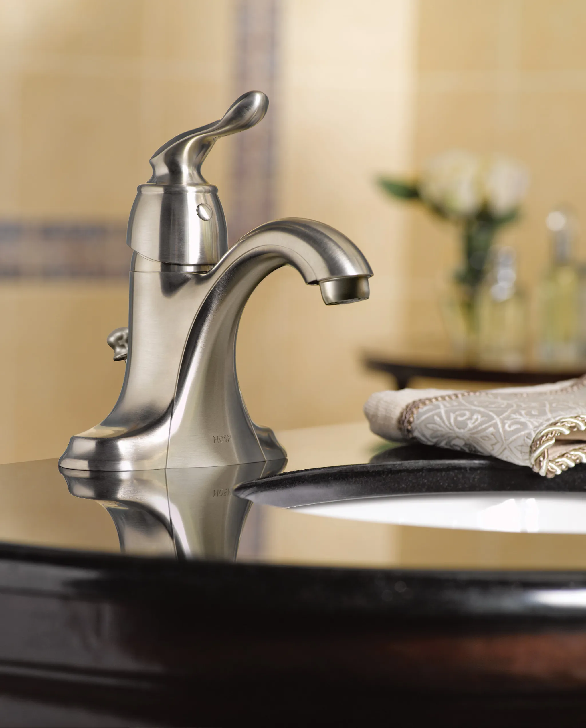 Muirfield Chrome one-handle low arc bathroom faucet