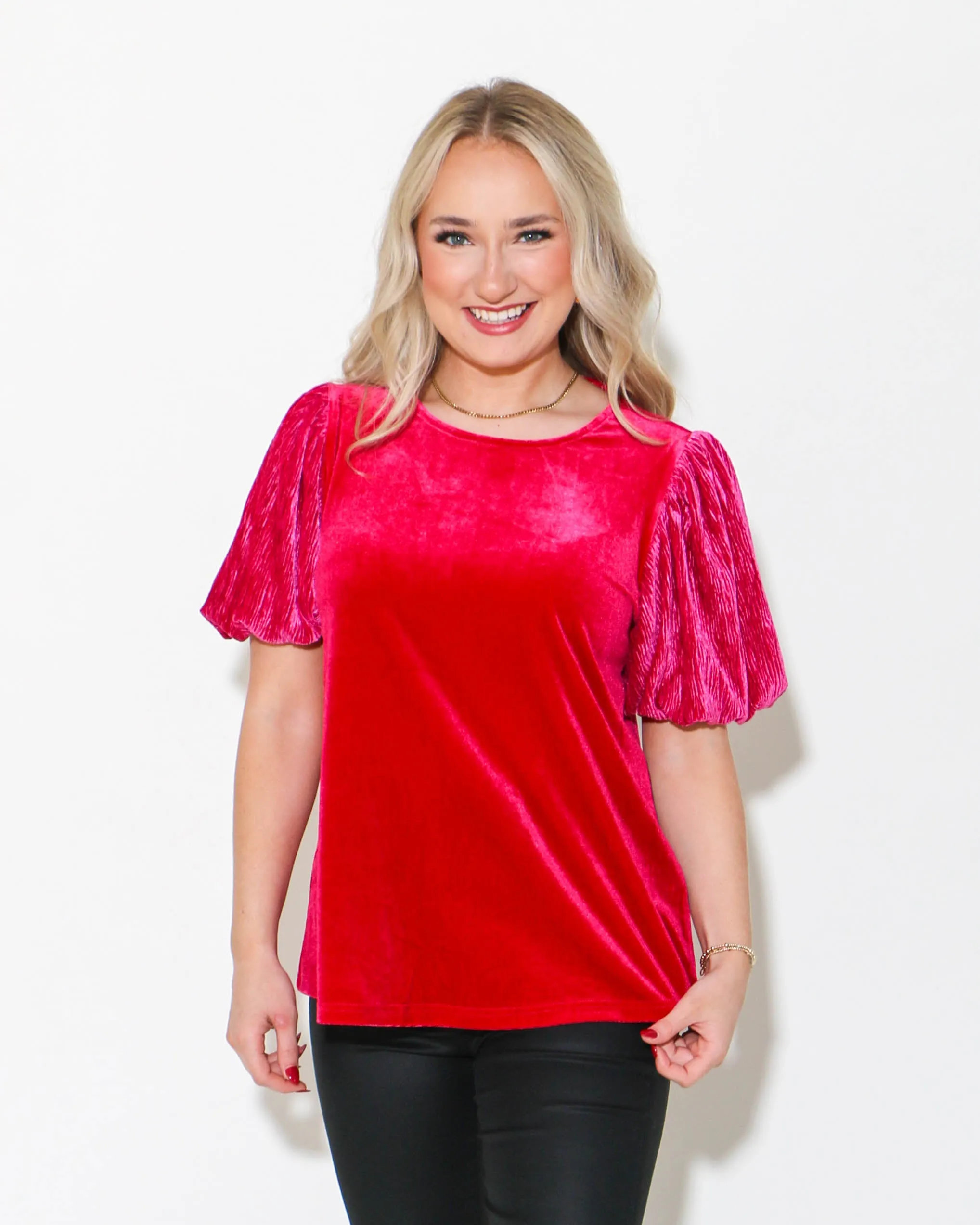 Velvet Wrinkle Puffed Sleeves Top in Ruby